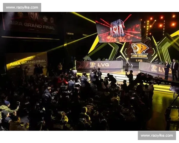 电竞赛事直播全程深度解析与精彩瞬间回顾，带你体验最震撼的竞技盛宴